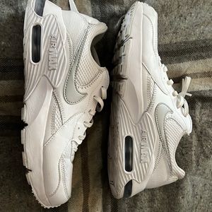 Nike air max excee size 7.5